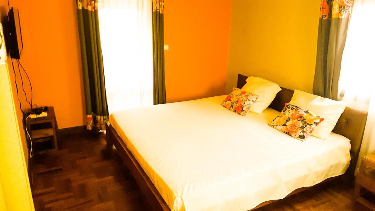 Oceanis Home & Voyages Ivato  Bagian luar foto